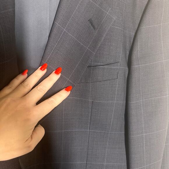 Vtg. VALENTINO Uomo Men’s Suit Jacket Blazer 42 S 100% Virgin Wool Navy Plaid - Picture 4 of 7